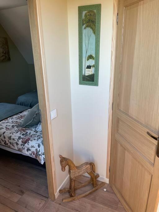 Le Pigeonnier / Gite De Charme 1 A 4 Pers 80 M² Cambrai Zewnętrze zdjęcie
